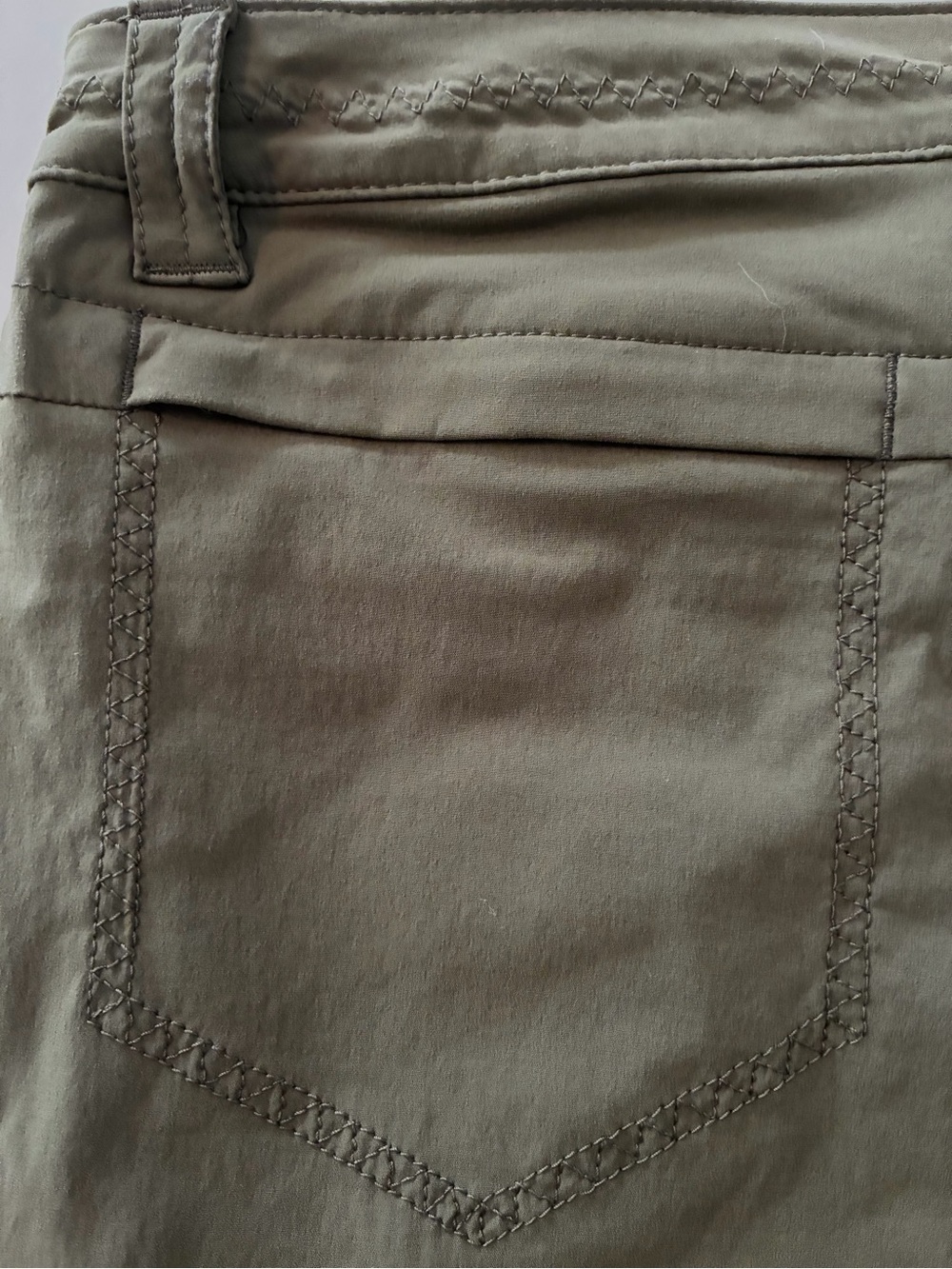 Eddie Bauer Convertible Athletic Pants Size 10 Decorative Stitching/5 Pockets - Picture 8 of 9
